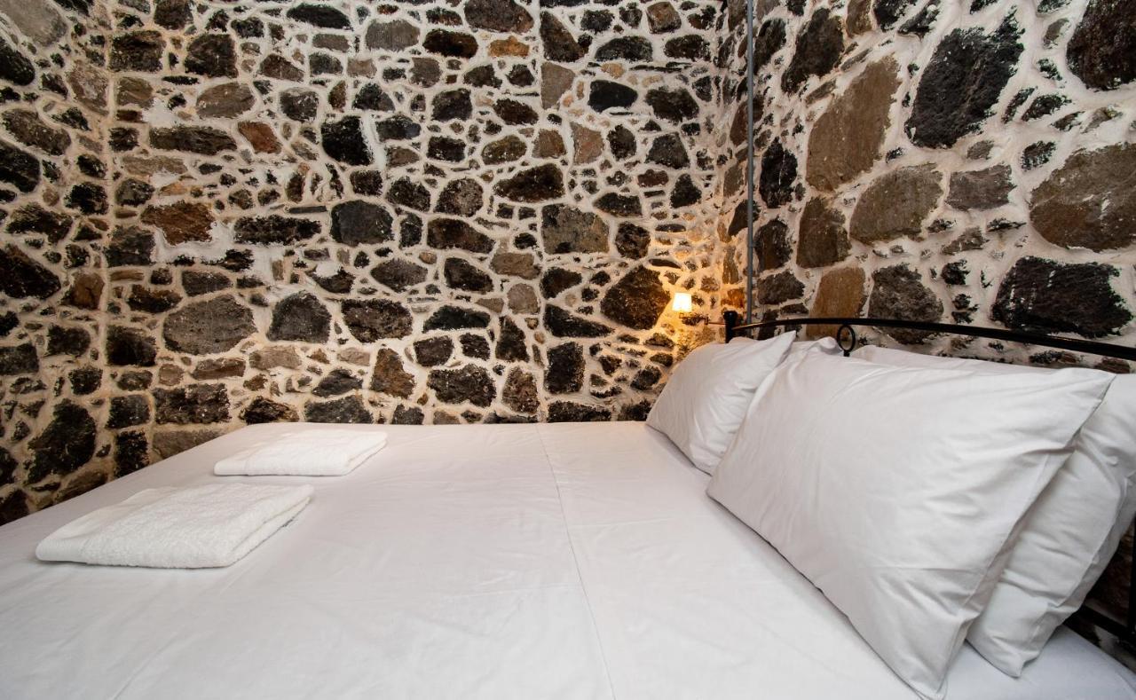 Plousiadi΄S Stone House Apartment Paloi Exterior photo